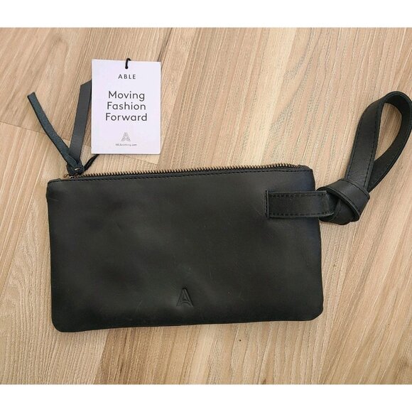NWT Able Leather Rachel Wristlet Clutch Bag Wallet Black - Picture 1 of 8